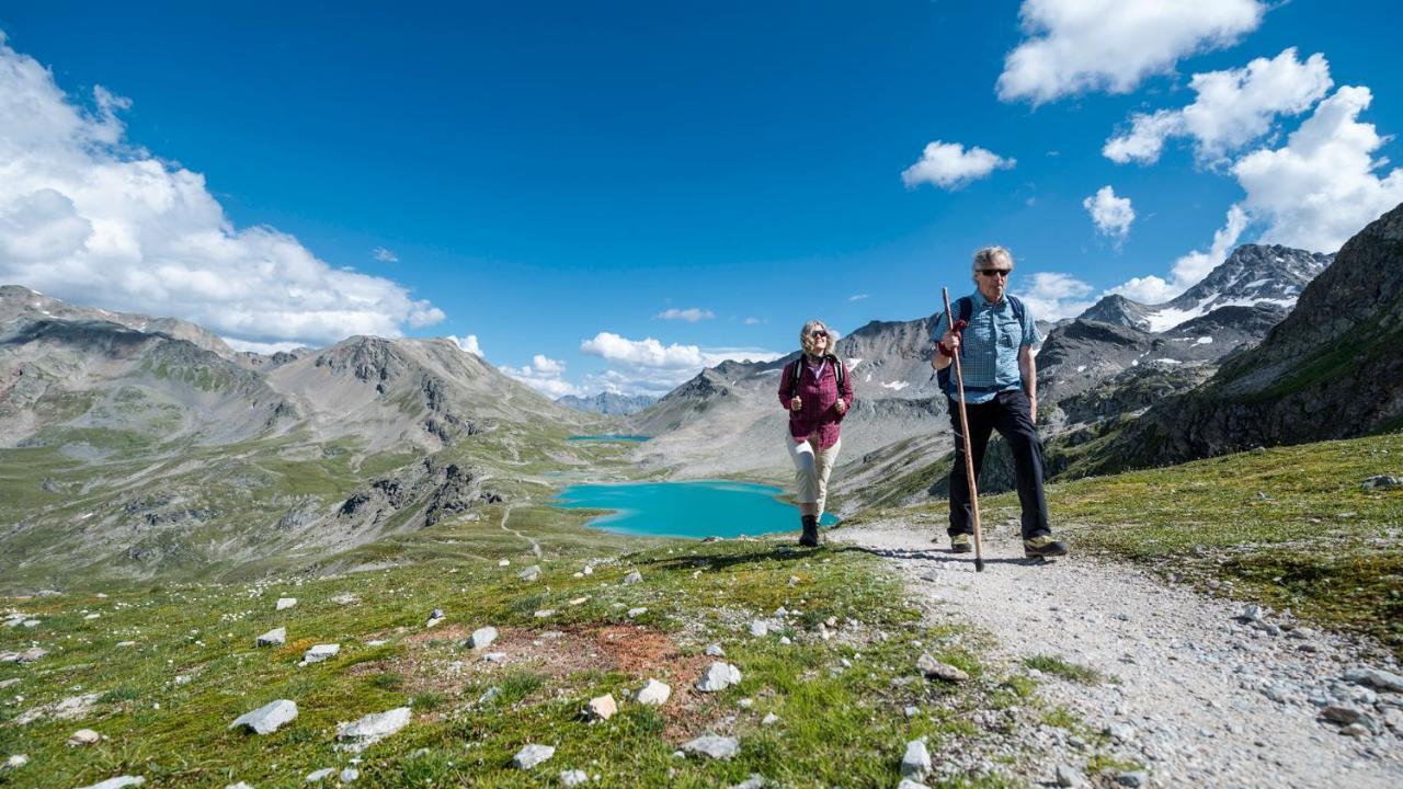 Boutique-Hotel Garni Bellevue Davos Wiesen Buitenkant foto