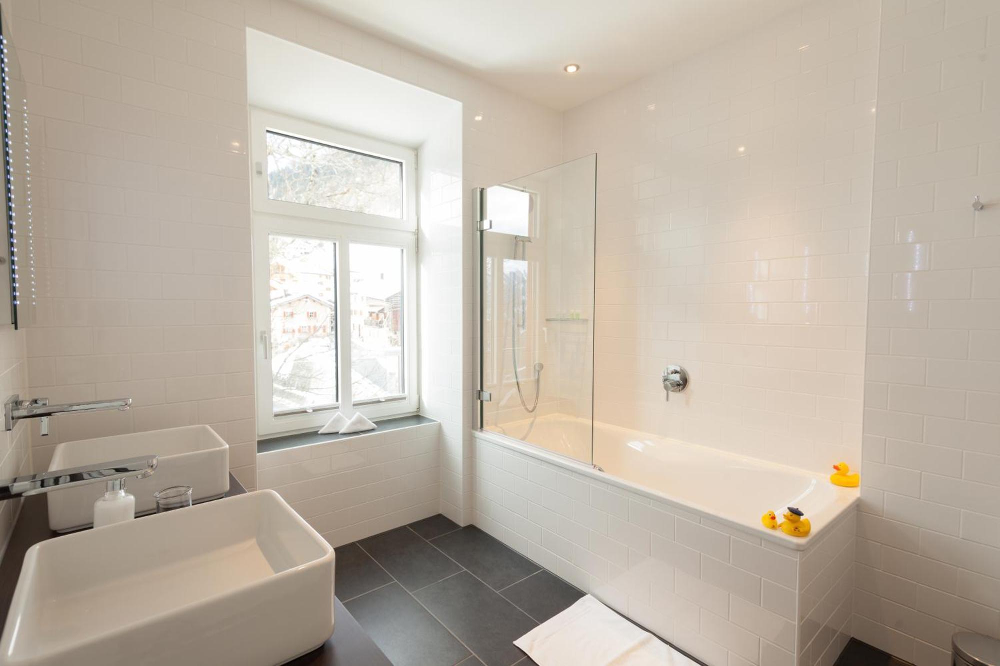 Boutique-Hotel Garni Bellevue Davos Wiesen Buitenkant foto